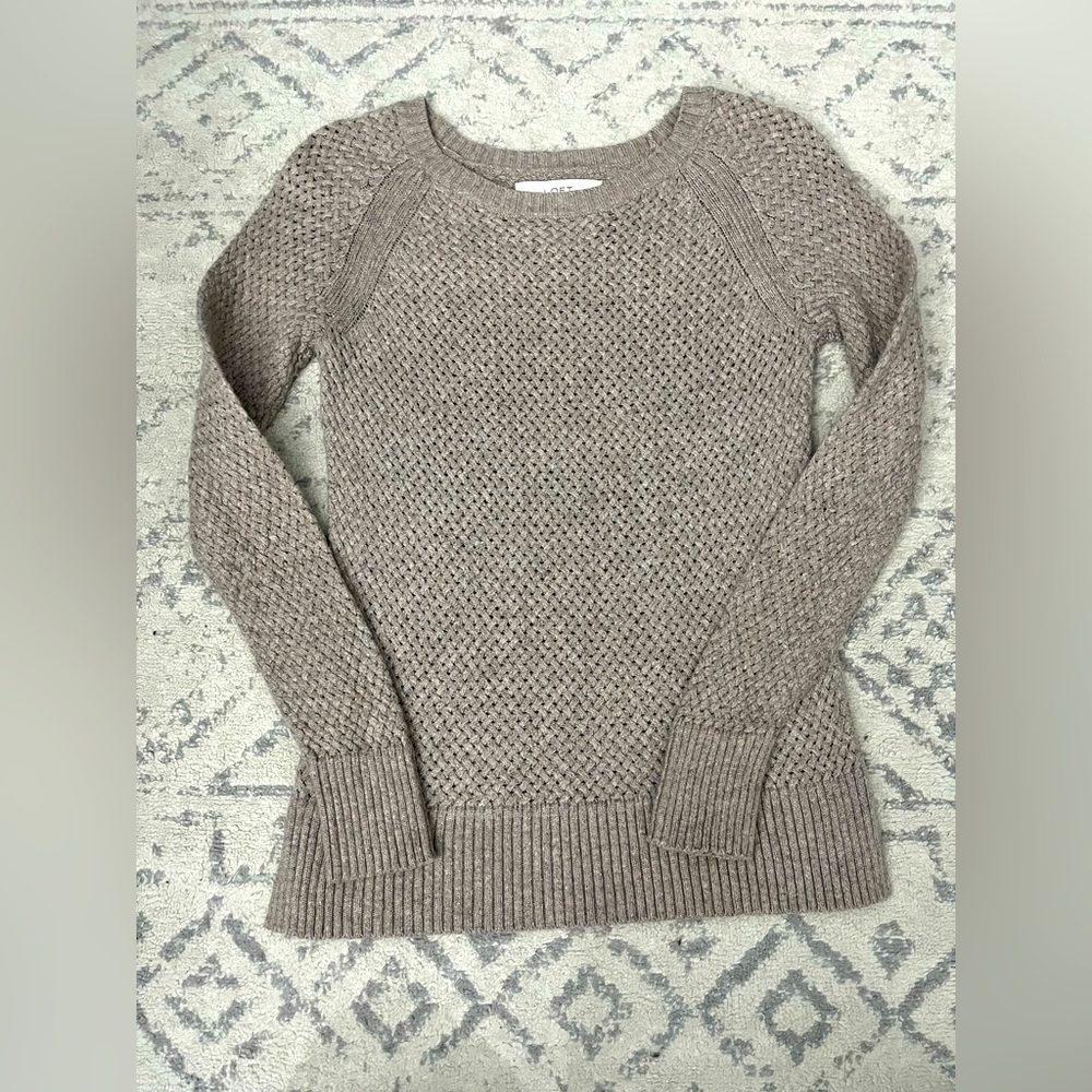 Loft crew neck sweater, size small, color: tan/taupe